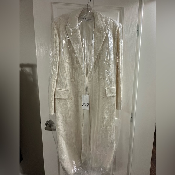 Zara Textured Weave Jacket - Picture 2 of 9